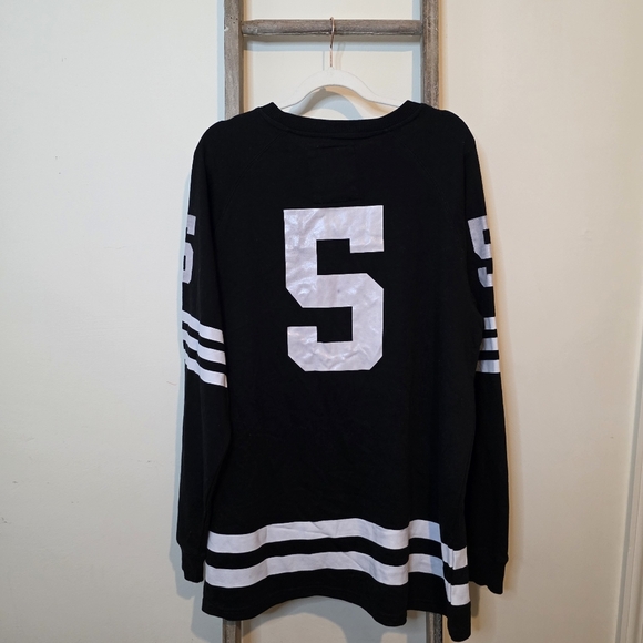 ⭐️40% Off⭐️ Vintage Bleecker & Mercer Sport & Rec. Club Oversized Sweatshirt - Picture 6 of 10